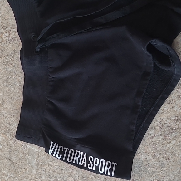 Victorias secret shorts - Picture 2 of 5